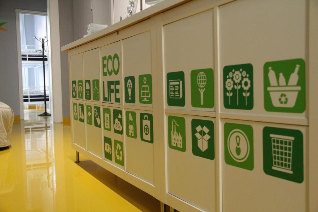 Sleep Green - Certified Eco Youth Hostel Barcelona Zewnętrze zdjęcie
