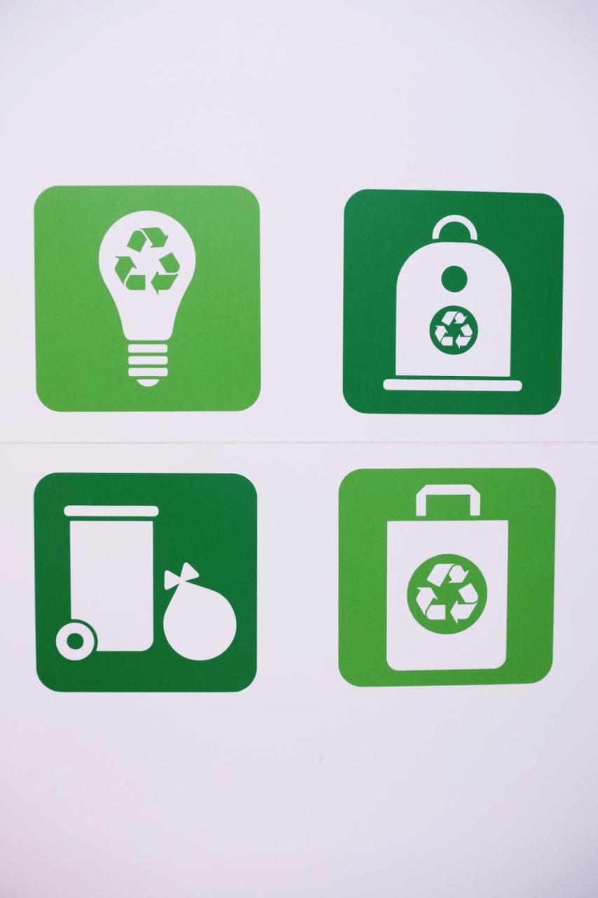 Sleep Green - Certified Eco Youth Hostel Barcelona Zewnętrze zdjęcie